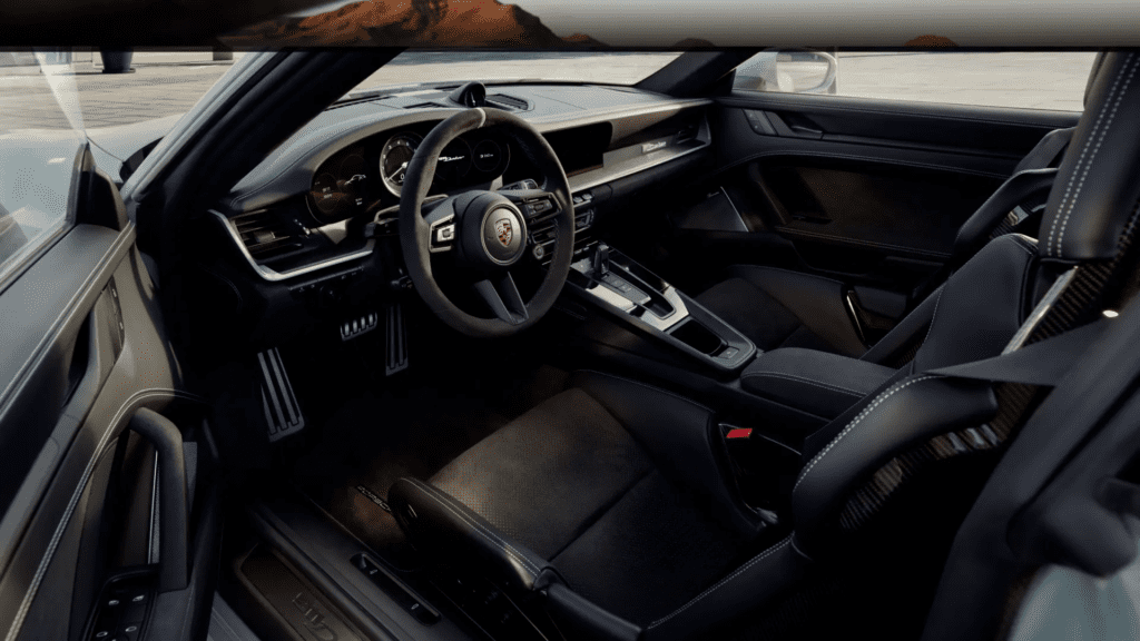 Porsche 911 Dakar interieur