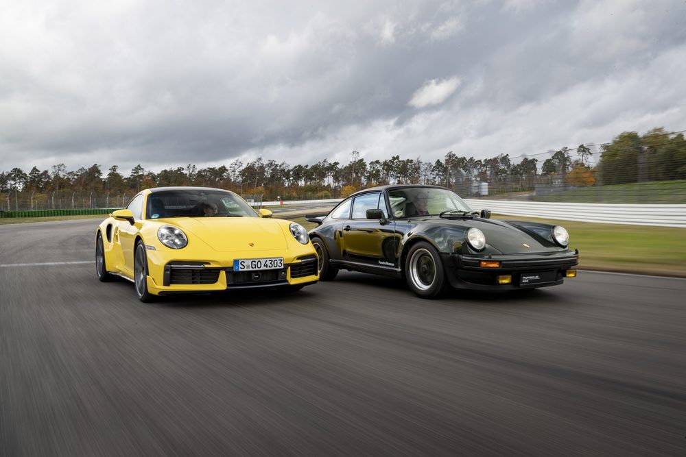 Porsche 911 Turbo 992 en 930