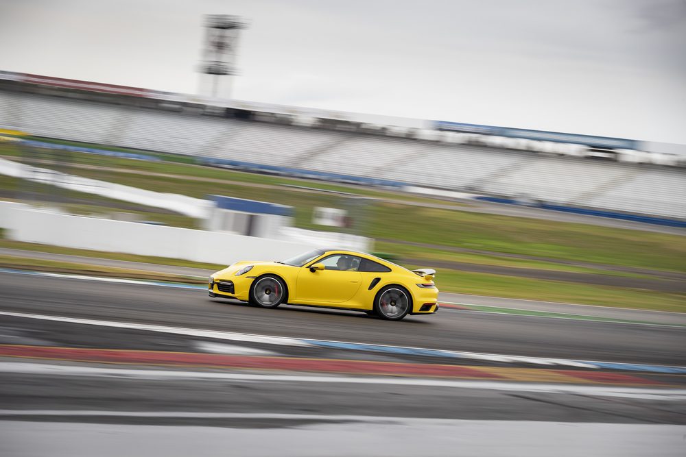 Porsche 911 Turbo achteras besturing