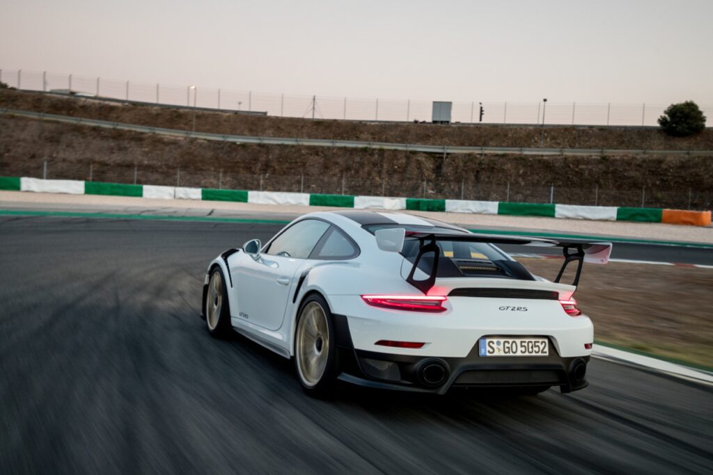 Porsche 911 GT2 RS ontwerp