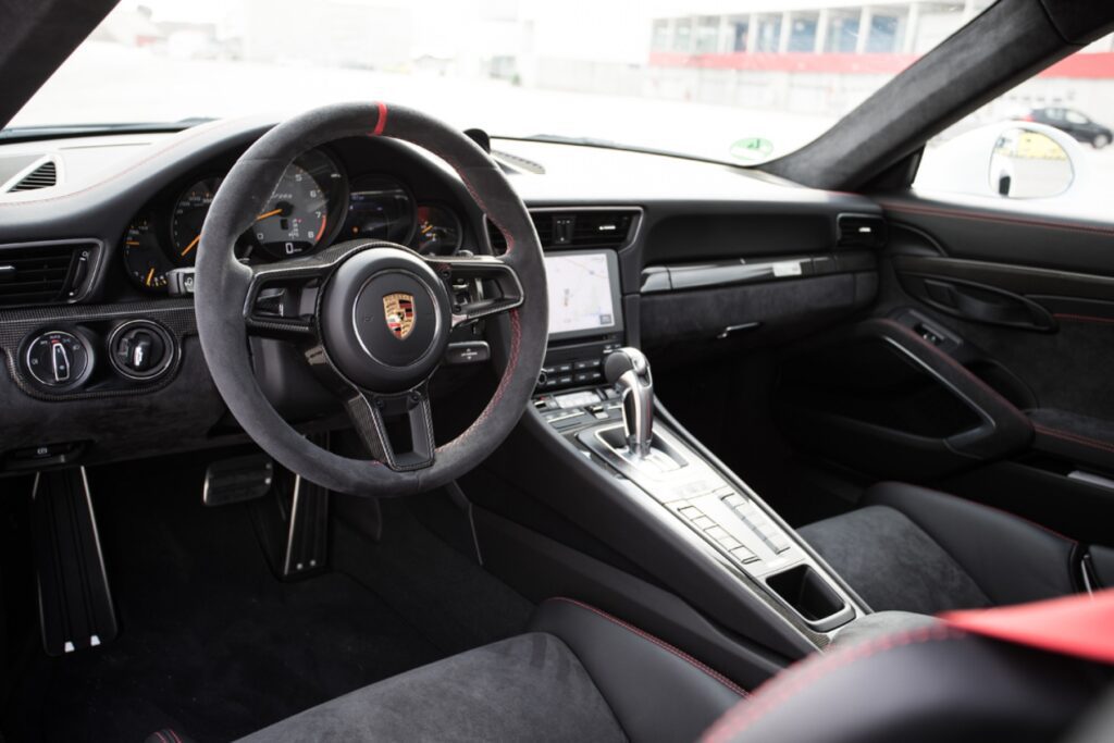 Porsche 911 GT2 interieur